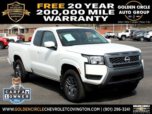 Used 2025 Nissan Frontier SV image 1