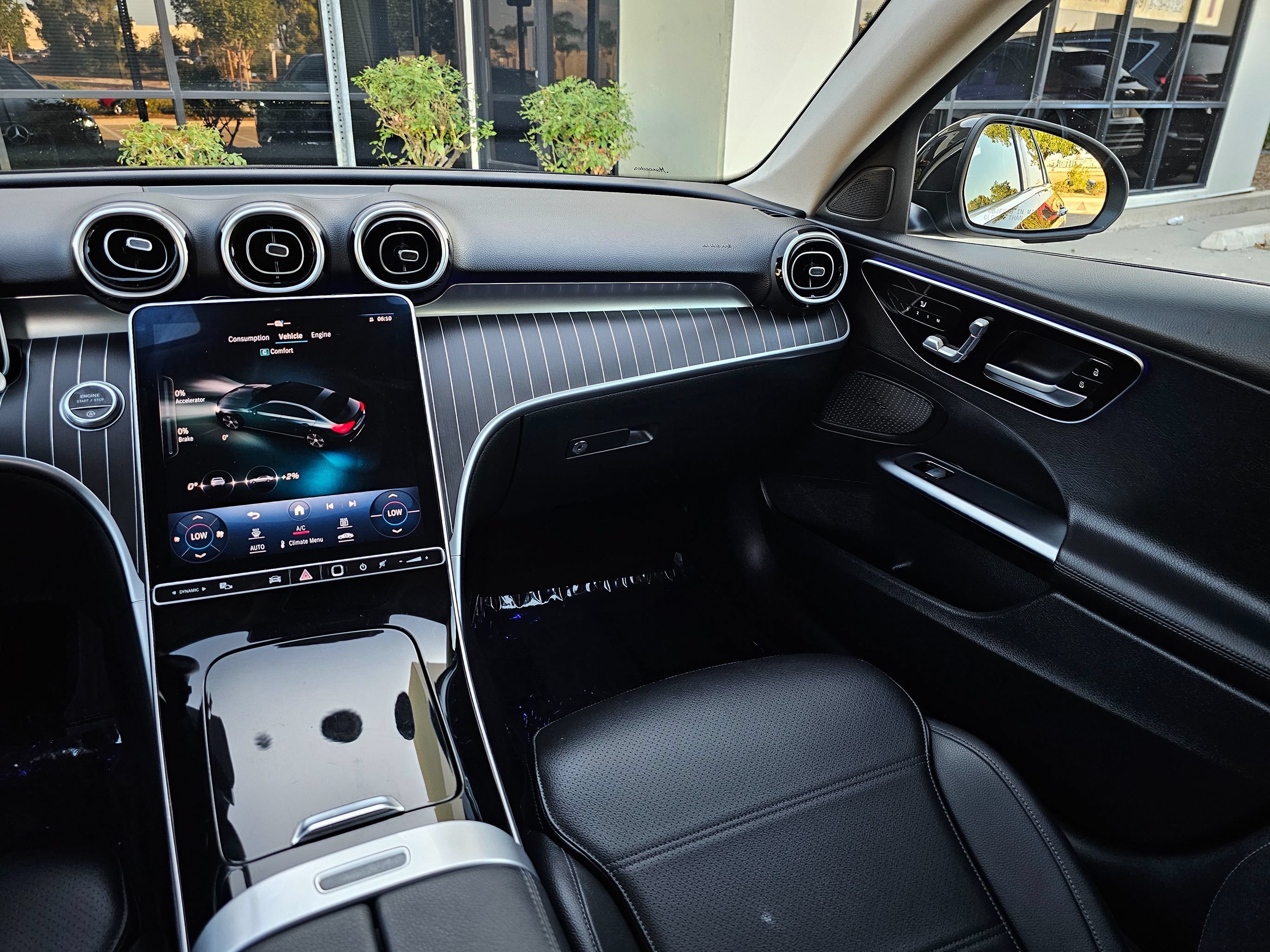 Used 2023 Mercedes-Benz C 300 Sedan image 26