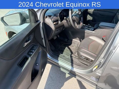Used 2024 Chevrolet Equinox RS w/ RS Leather Package AWD/4WD image 12