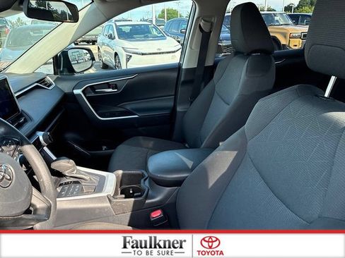 Certified 2025 Toyota RAV4 XLE AWD/4WD image 26