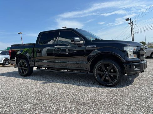 Used 2017 Ford F150 Lariat w/ Equipment Group 502A Luxury AWD/4WD image 9