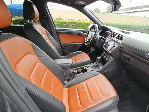 Used 2019 Volkswagen Tiguan SEL Premium R-Line AWD/4WD image 35