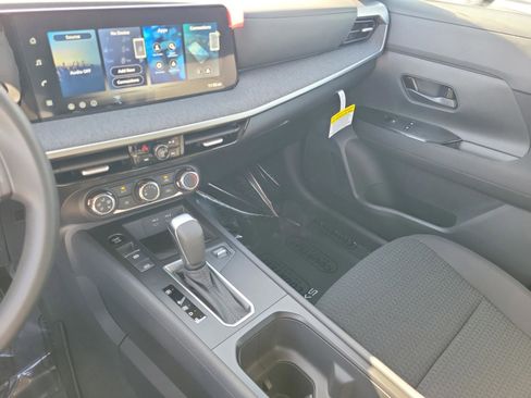 New 2026 Nissan Kicks S image 30