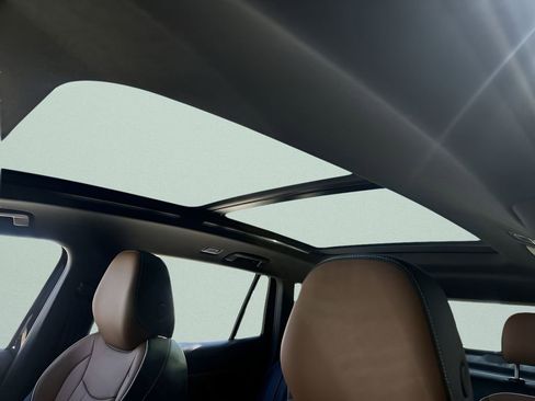 New 2026 Volkswagen Tiguan SEL R-Line image 22