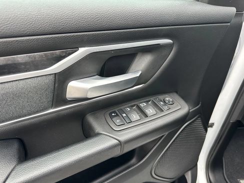 Used 2023 RAM 1500 Big Horn AWD/4WD image 16