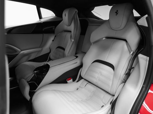 Certified 2025 Ferrari Purosangue AWD/4WD image 77