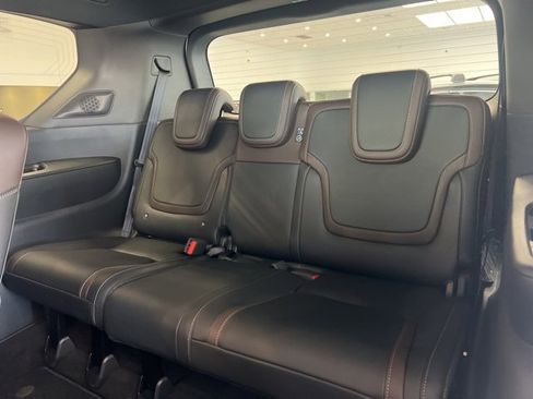 New 2026 Nissan Armada SL w/ Captain's Chari Seat Package image 8