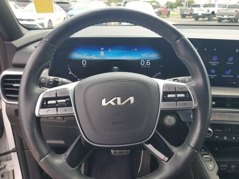 Used 2025 Kia Telluride SX X-Line AWD/4WD image 11