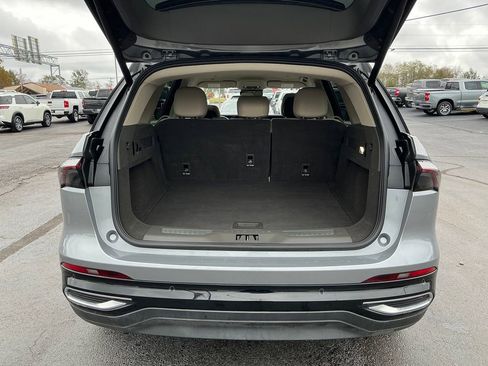 Certified 2025 Lincoln Nautilus Premier image 28