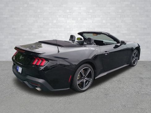 Certified 2025 Ford Mustang Premium RWD image 5