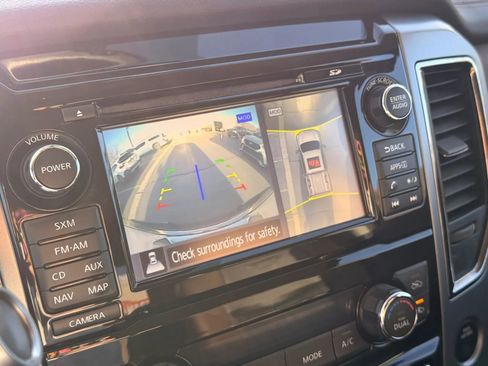 Used 2018 Nissan Titan Platinum Reserve image 24