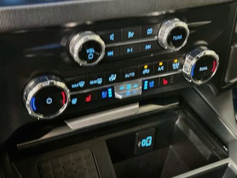 Used 2024 Ford F350 Platinum AWD/4WD image 16
