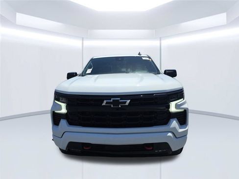 Used 2023 Chevrolet Silverado 1500 RST w/ Redline Edition AWD/4WD image 13