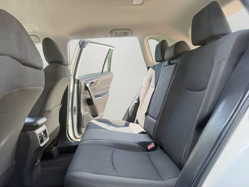 Used 2025 Toyota RAV4 LE AWD/4WD image 24