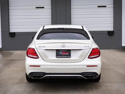 Used 2017 Mercedes-Benz E 43 AMG 4MATIC Sedan image 9