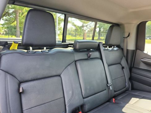 Used 2024 Chevrolet Silverado 1500 LTZ AWD/4WD image 10