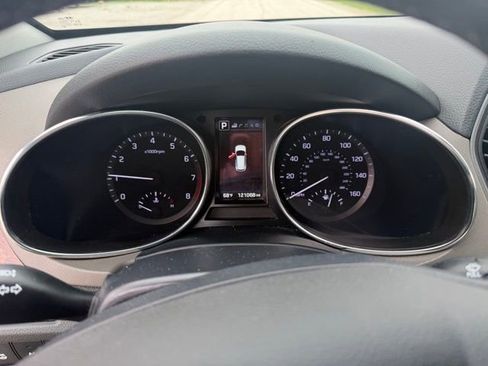 Used 2018 Hyundai Santa Fe Limited image 25