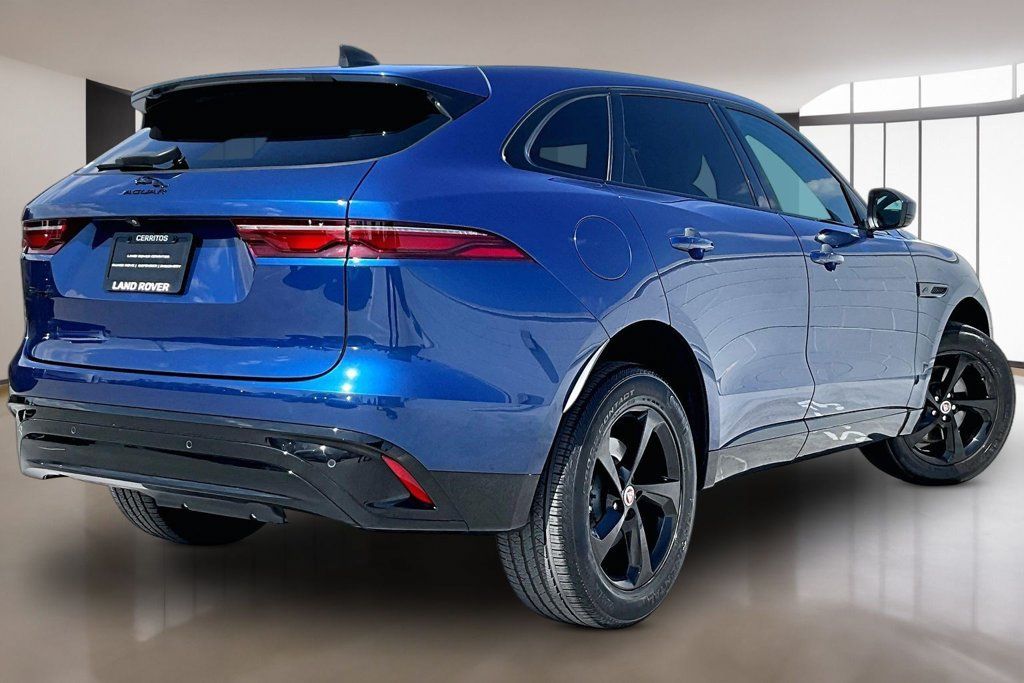 Used 2022 Jaguar F-PACE S AWD/4WD image 6