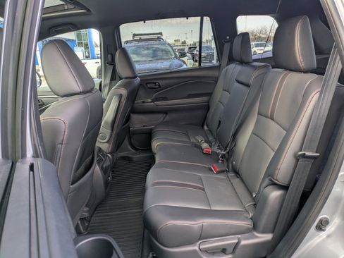 Certified 2023 Honda Passport TrailSport image 31