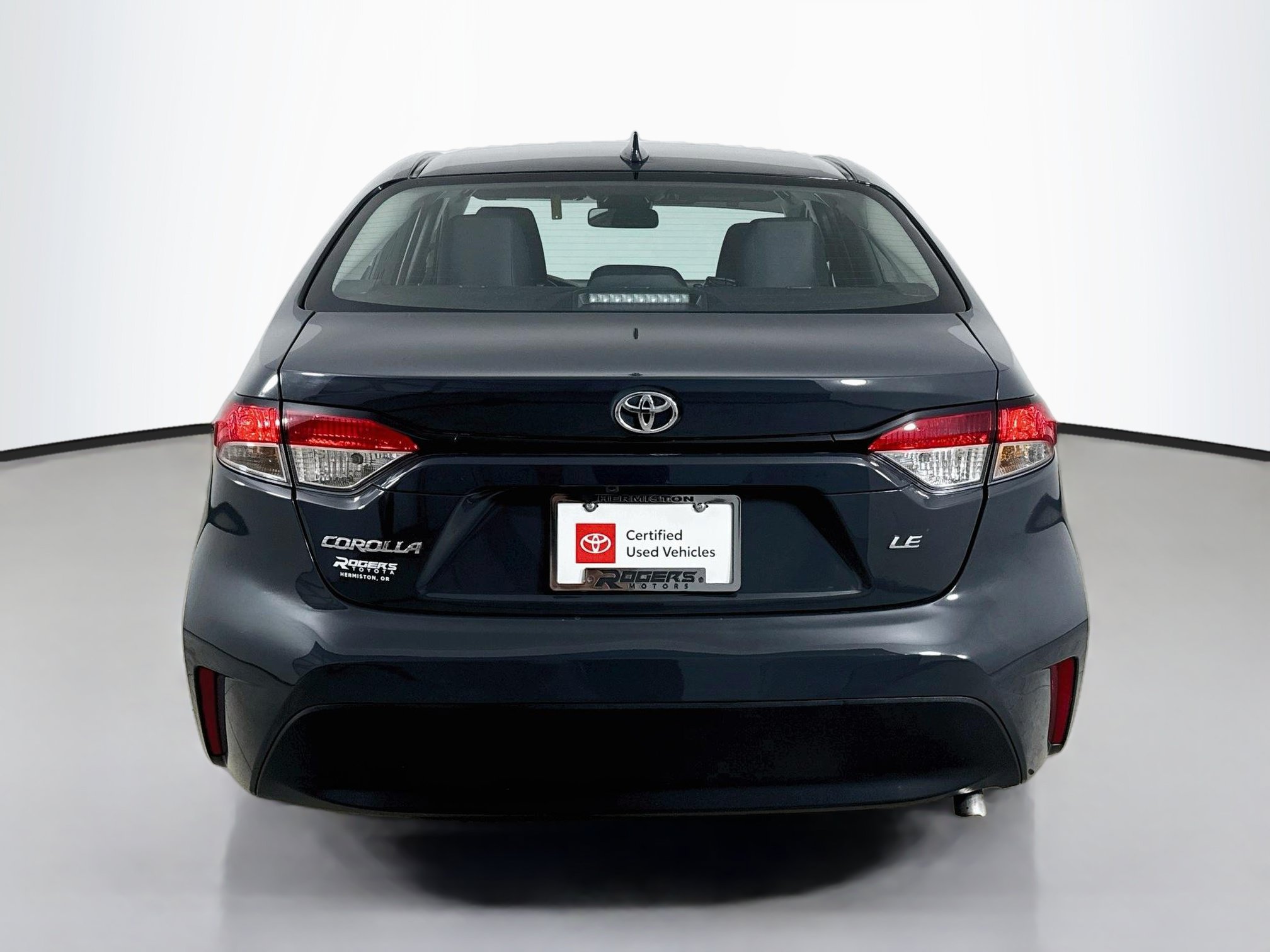 Certified 2025 Toyota Corolla LE FWD image 7
