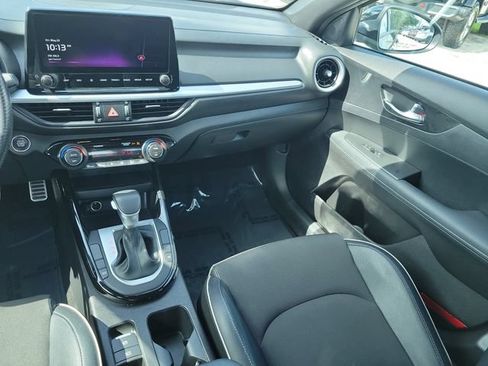 Used 2023 Kia Forte GT-Line w/ GT-Line Technology Package FWD image 17
