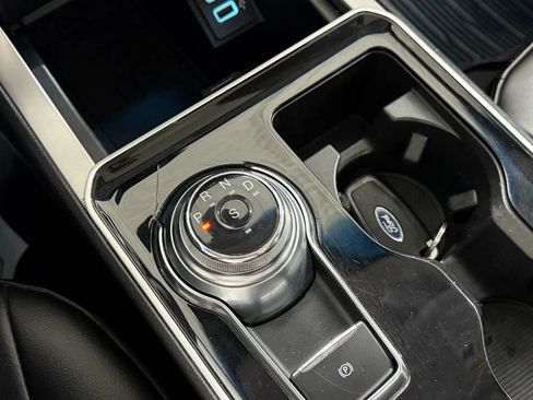 Used 2020 Ford Edge SEL w/ Convenience Package image 29