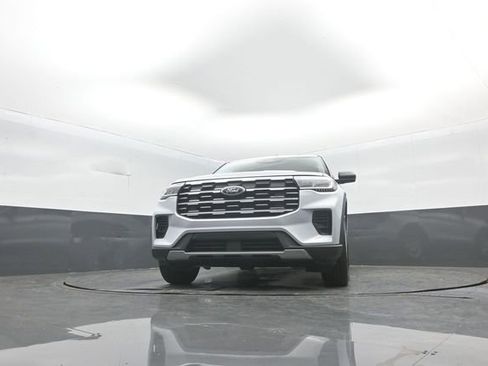 New 2026 Ford Explorer Active image 33