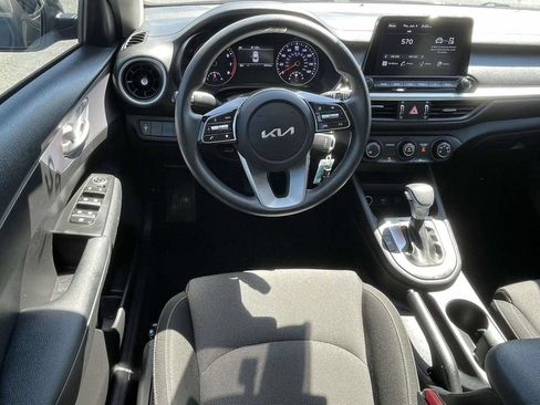 Used 2024 Kia Forte LXS FWD image 11