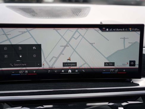 Certified 2024 BMW X5 xDrive50e w/ M Sport Package image 21