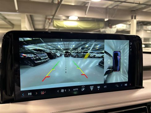 Used 2025 Lincoln Aviator Reserve w/ Illumination Package image 17