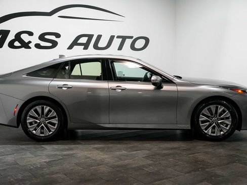 Used 2023 Toyota Mirai w/ Advanced Technology Package RWD image 7