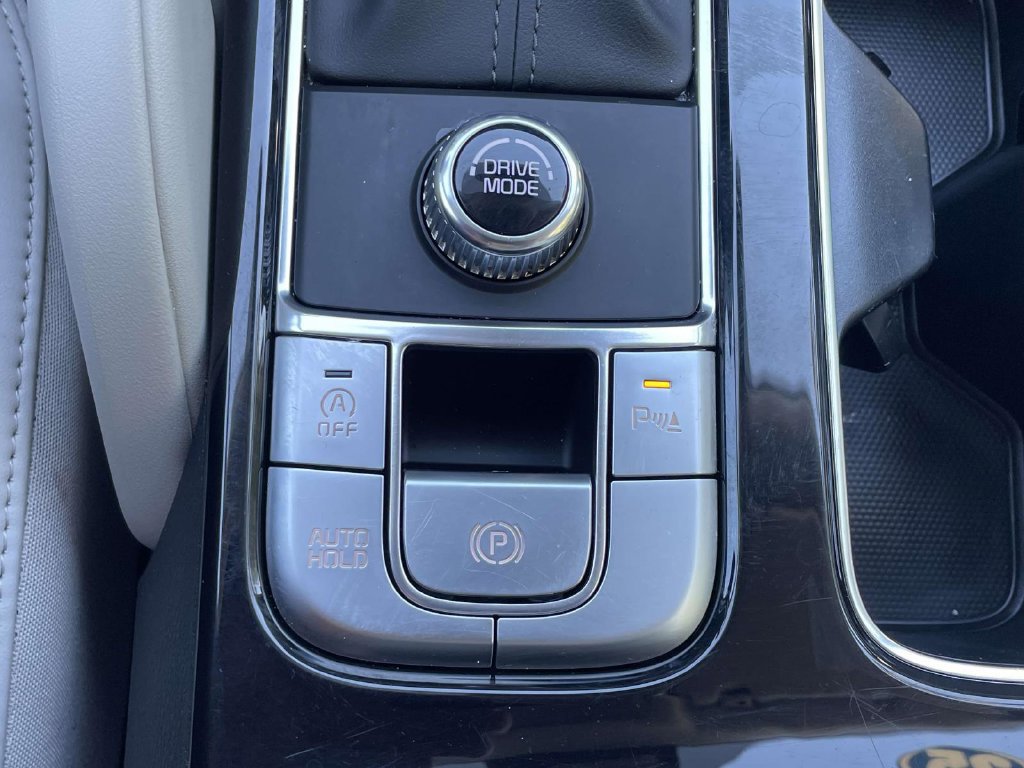 Used 2025 Kia Telluride S FWD image 43