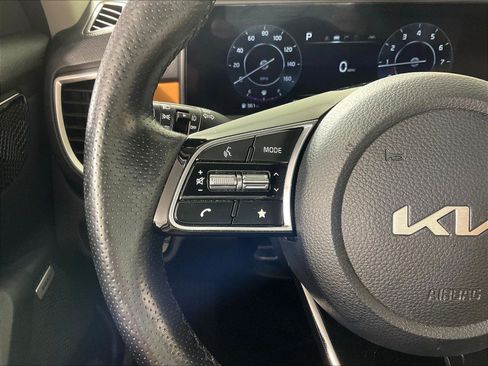 Used 2024 Kia Seltos SX AWD/4WD image 11