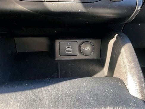 Used 2025 Ford Escape ST-Line image 34