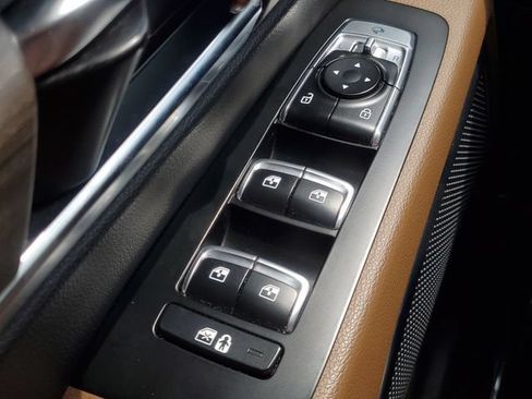Used 2022 Kia Telluride SX w/ SX Prestige Package AWD/4WD image 24