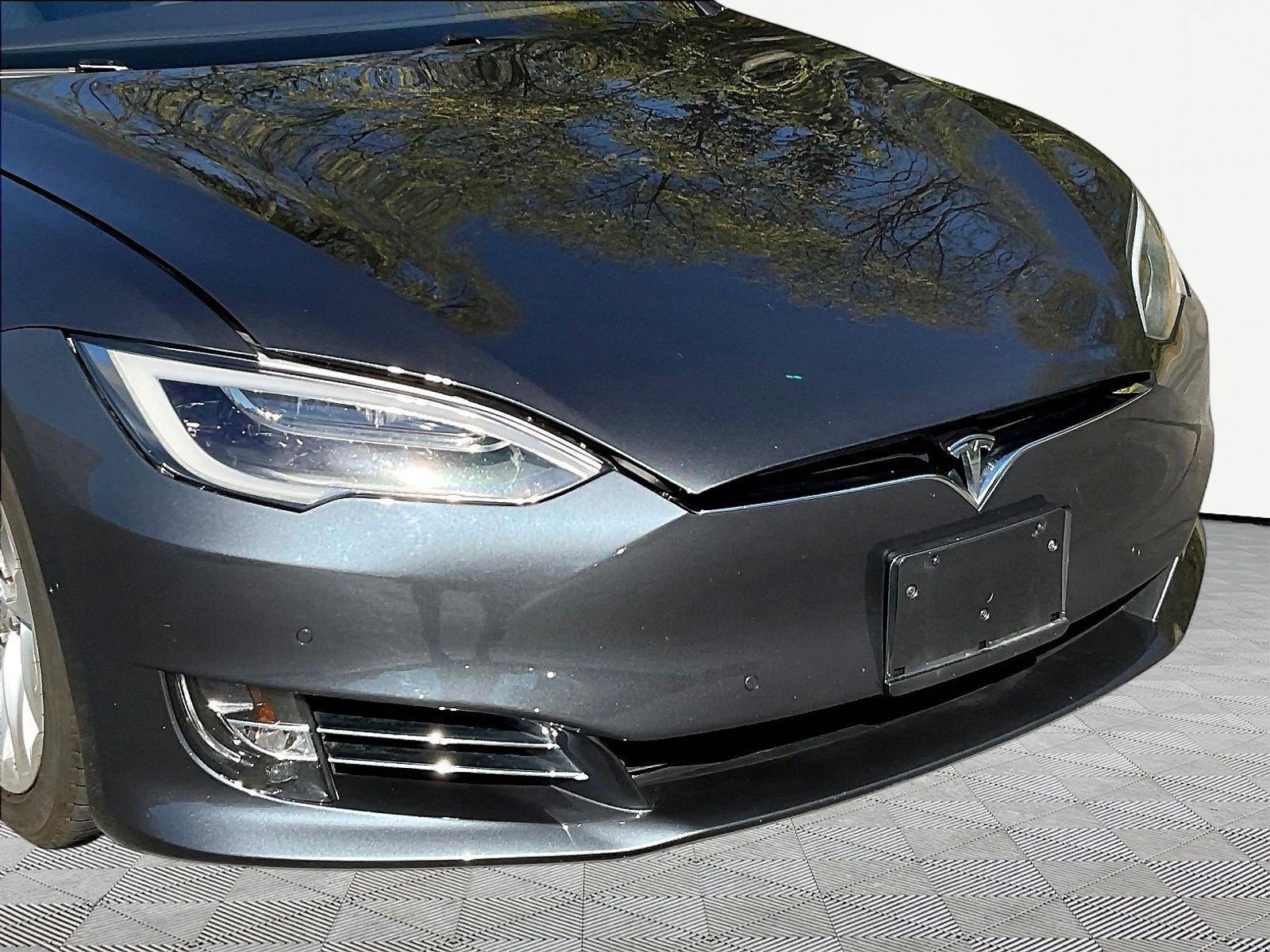 Used 2016 Tesla Model S 90D AWD/4WD image 32