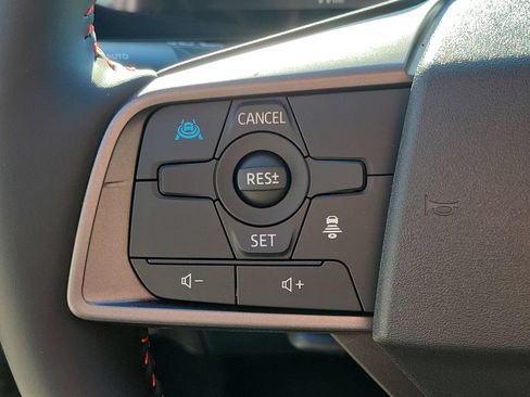 New 2026 Nissan Sentra SR w/ SR Premium Package FWD image 30