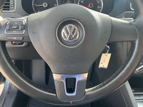 Used 2012 Volkswagen Jetta TDI image 15
