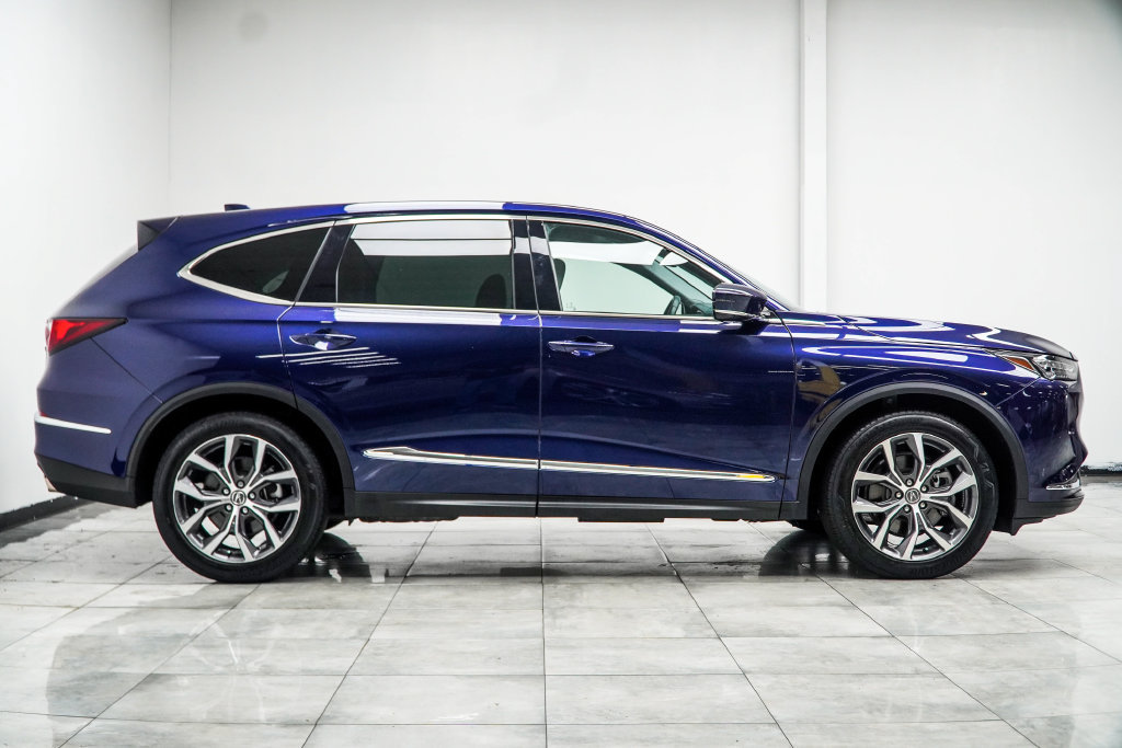 Used 2024 Acura MDX w/ Technology Package FWD image 10