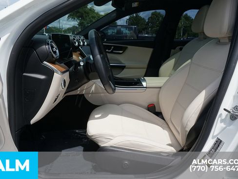 Used 2023 Mercedes-Benz C 300 Sedan image 19