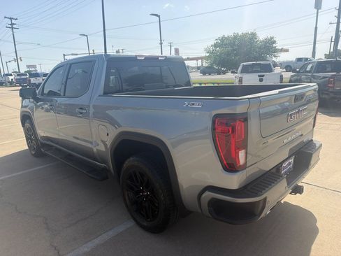 Used 2025 GMC Sierra 1500 Elevation w/ Elevation Premium Package AWD/4WD image 7