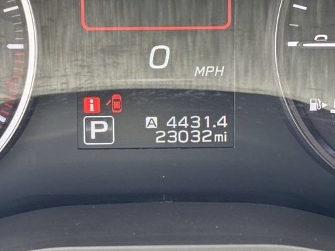 Used 2024 Subaru Ascent Premium w/ Convenience Package AWD/4WD image 31