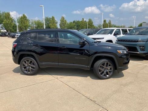 New 2026 Jeep Compass Limited AWD/4WD image 5