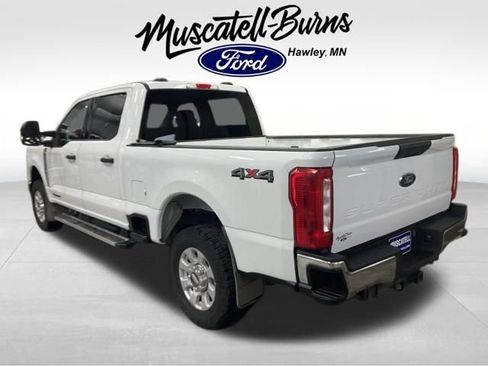 Used 2024 Ford F250 XLT AWD/4WD image 4