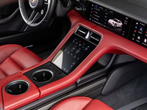 Certified 2023 Porsche Taycan Turbo S AWD/4WD image 35