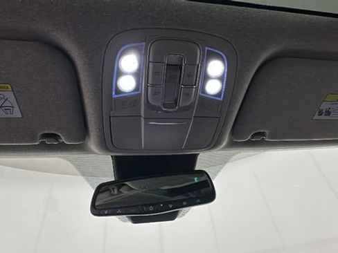Used 2020 Hyundai Santa Fe Limited AWD/4WD image 25