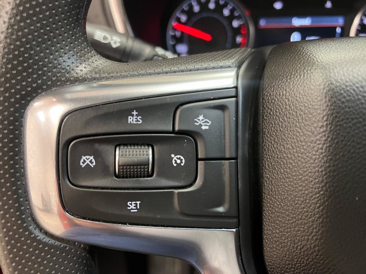 Used 2026 Chevrolet Blazer LT FWD image 31
