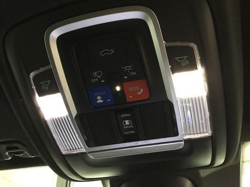 Used 2023 RAM 1500 Limited w/ Night Edition AWD/4WD image 39