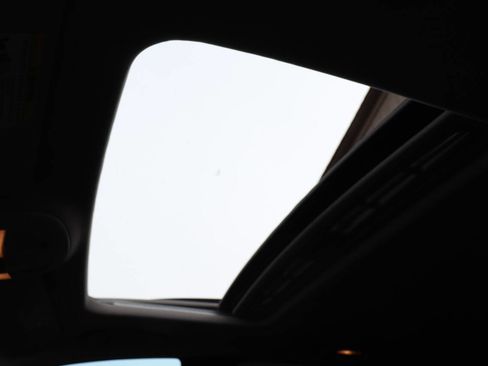 Used 2009 Mercedes-Benz ML 320 BlueTEC 4MATIC image 31