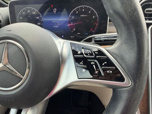 Certified 2023 Mercedes-Benz C 300 4MATIC Sedan image 11